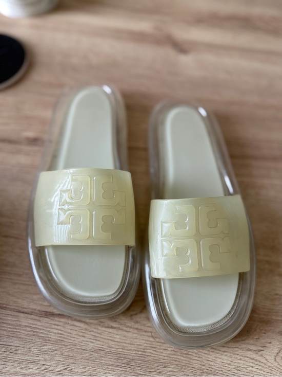 Tory Burch Shoes - Tory Burch Pearl Ivory Logo Jelly Slide Sandals